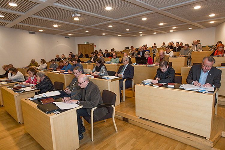 valtuusto2_30.3.2016_M.jpg